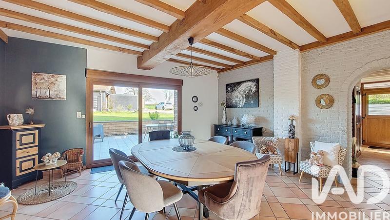 Maison - 140 m² - 5 pièces