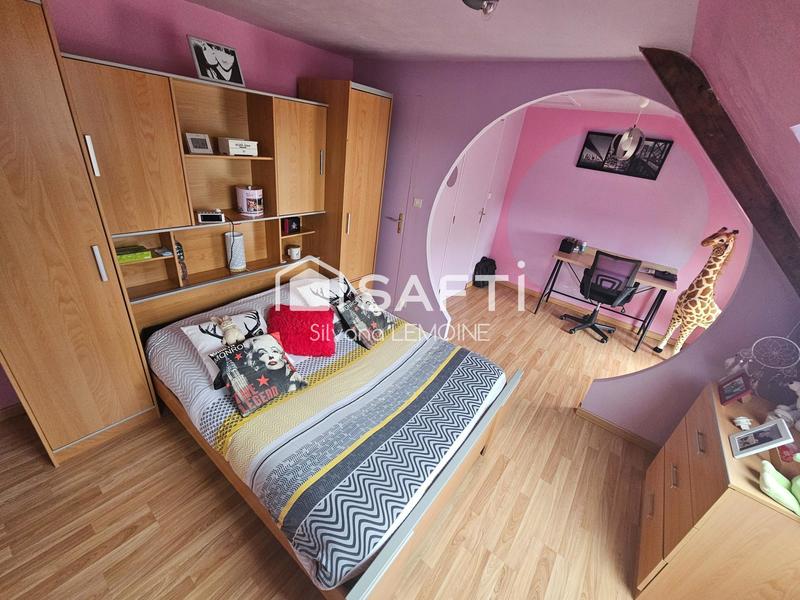 Maison - 214 m² - 7 pièces