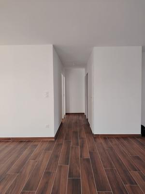 Maison - 121 m² - 4 pièces