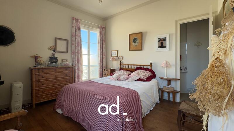 Maison ancienne - 185 m² - 6 pièces