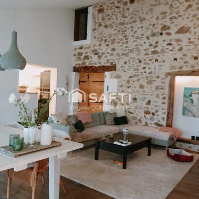 Maison - 157 m² - 5 pièces