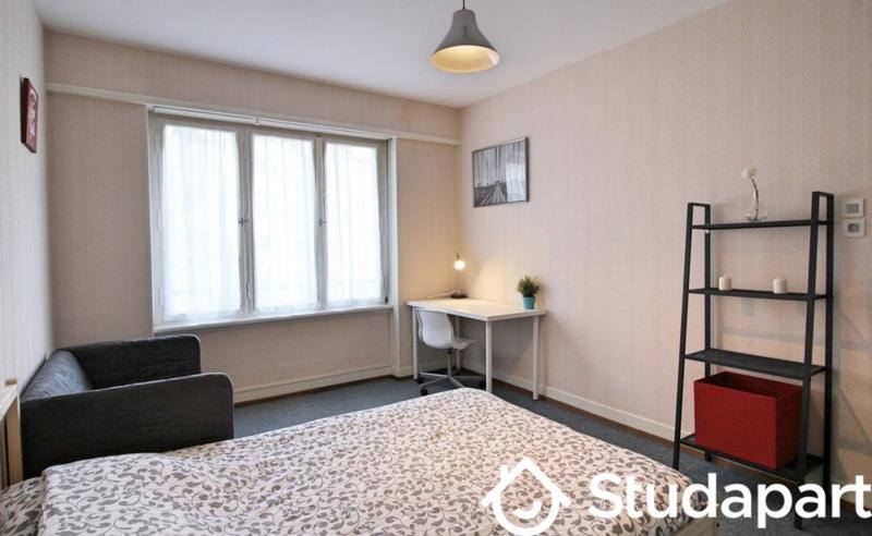 Chambre - 15 m² - 1 pièce