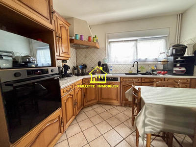 Maison - 96 m² - 4 pièces