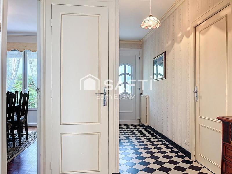 Maison - 120 m² - 6 pièces