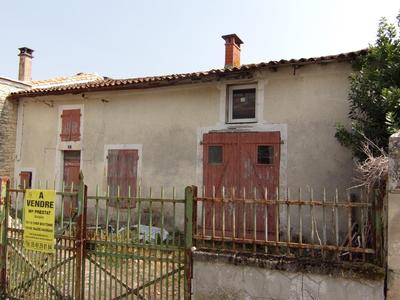 Maison ancienne - 95 m² - 3 pièces