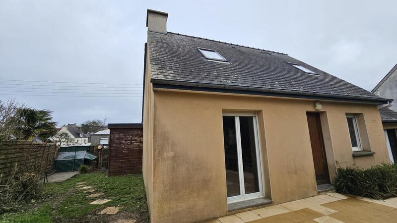 Maison - 81 m² - 5 pièces