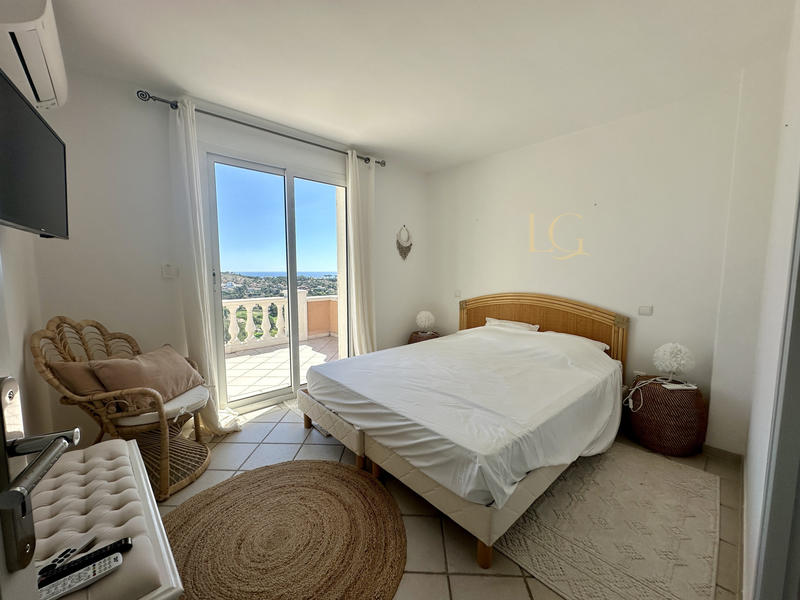 Villa - 147 m² - 5 pièces