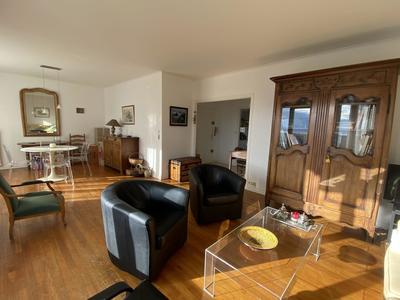 Appartement - 98 m² - 5 pièces