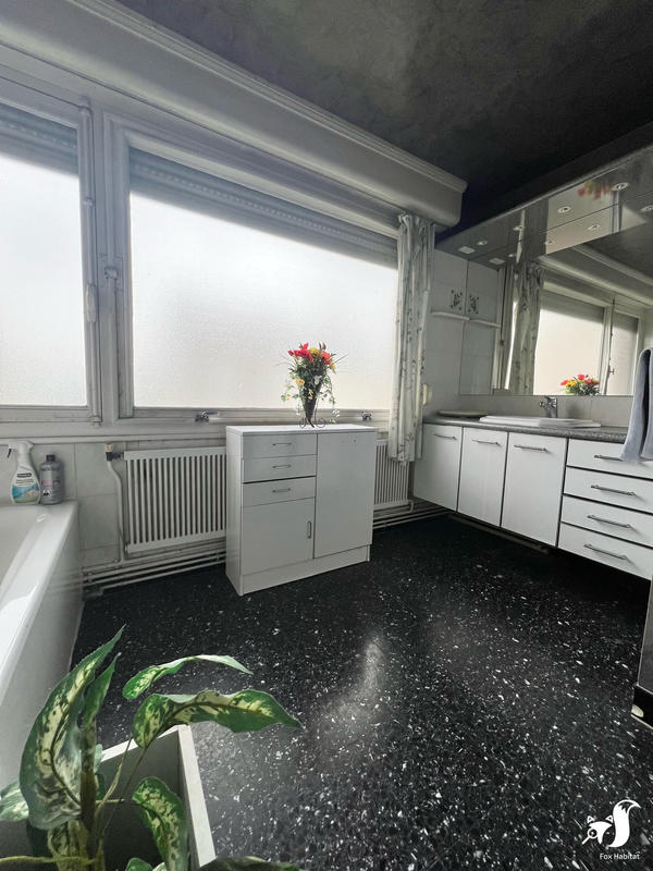 Maison - 150 m² - 8 pièces