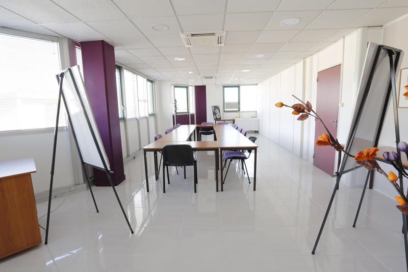 Immeuble de bureaux - 70 m² - 1 pièce