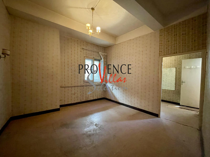 Maison traditionnelle - 140 m² - 6 pièces