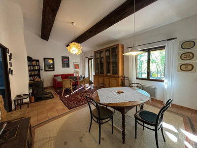 Maison - 94 m² - 4 pièces