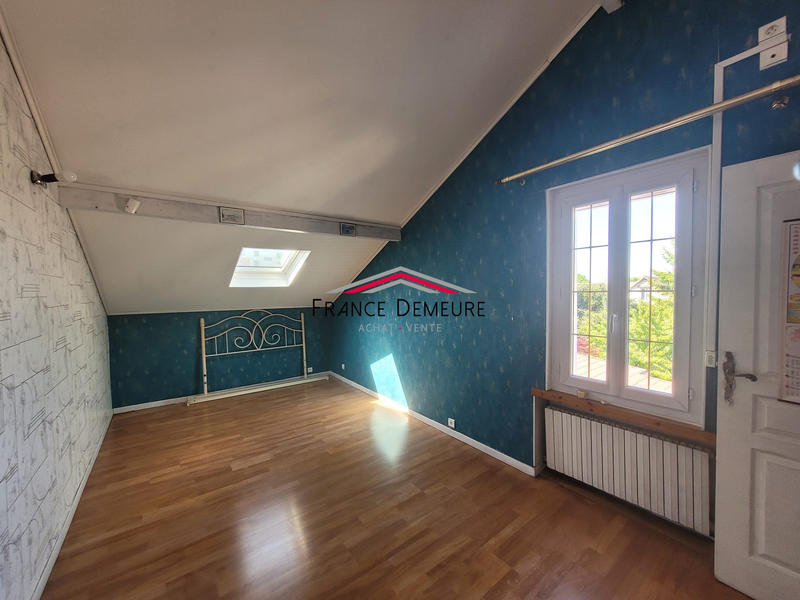 Maison - 91 m² - 5 pièces