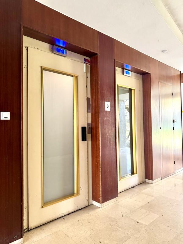 Appartement - 104 m² - 5 pièces