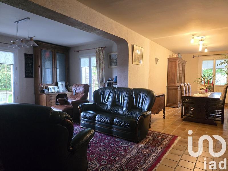 Maison - 186 m² - 7 pièces