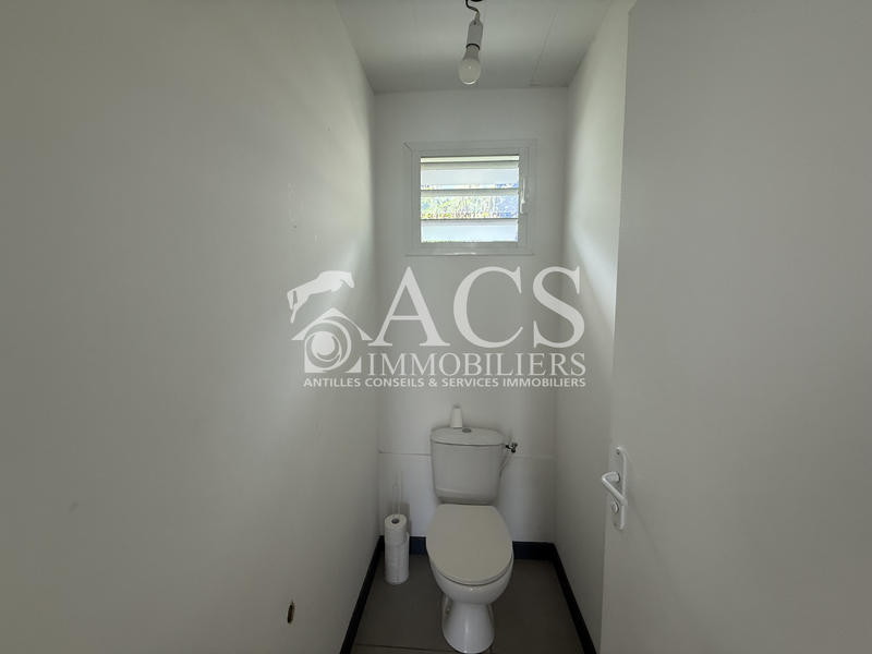 Maison - 102 m² - 4 pièces