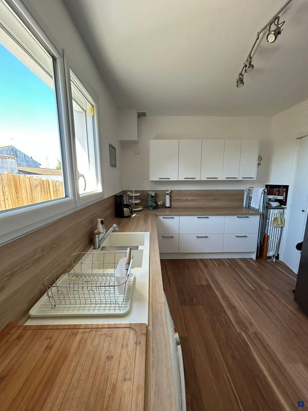 Maison - 103 m² - 6 pièces