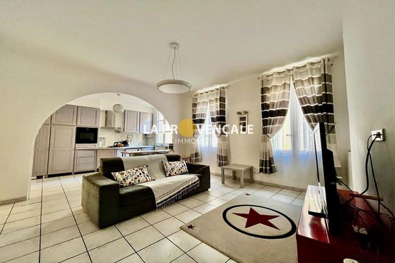 Appartement - 65 m² - 2 pièces