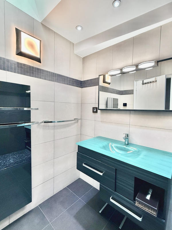 Appartement - 147 m² - 4 pièces