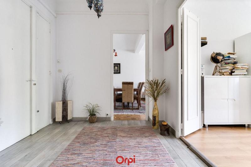 Appartement - 110 m² - 4 pièces