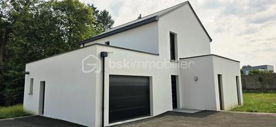 Maison - 150 m² - 6 pièces