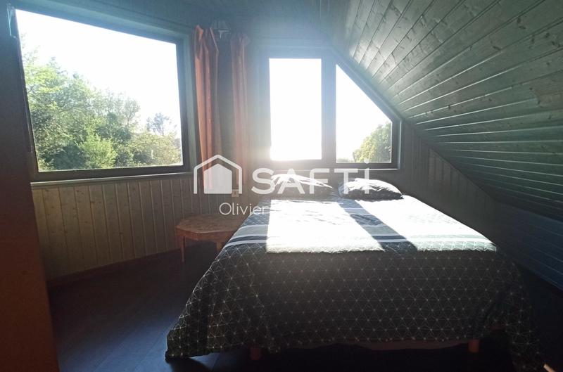 Maison - 136 m² - 8 pièces