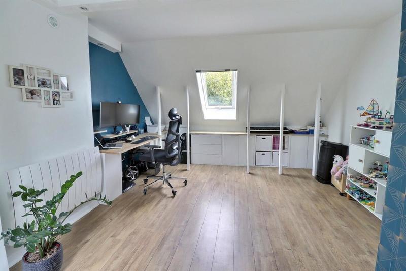 Maison - 110 m² - 6 pièces