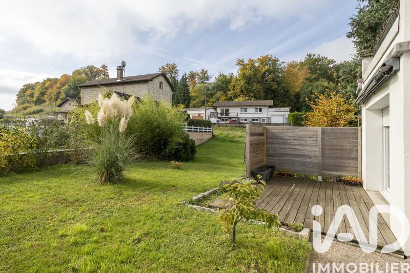 Maison - 241 m² - 8 pièces