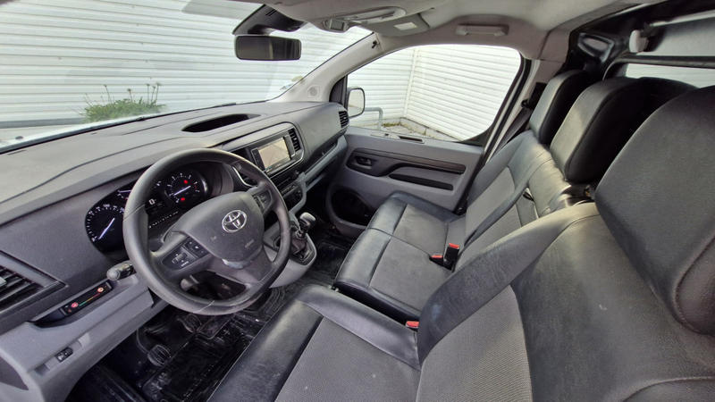 Toyota Proace Medium 120 d-4d Business