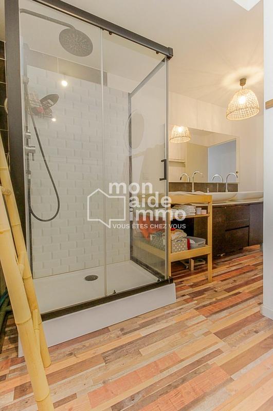 Maison - 144 m² - 5 pièces