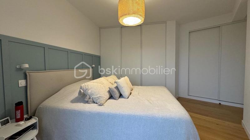 Appartement - 101 m² - 5 pièces