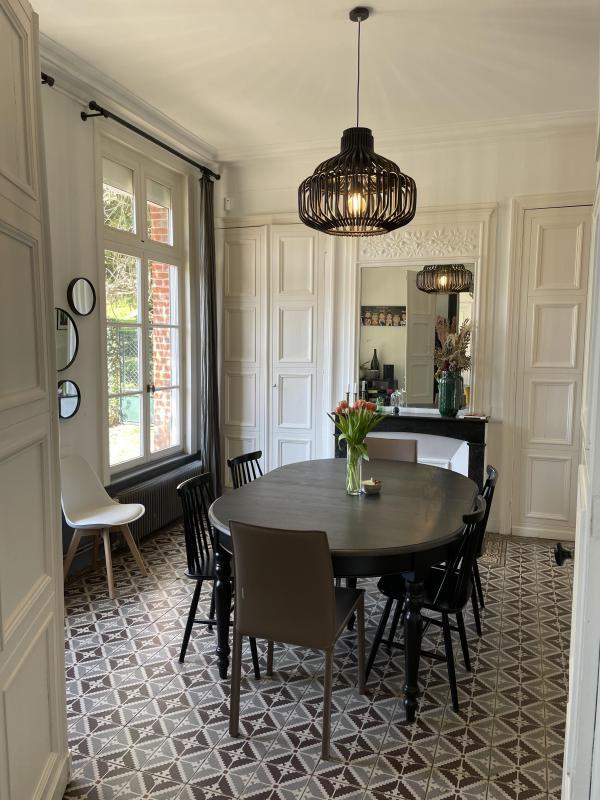 Propriété - 450 m² - 15 pièces