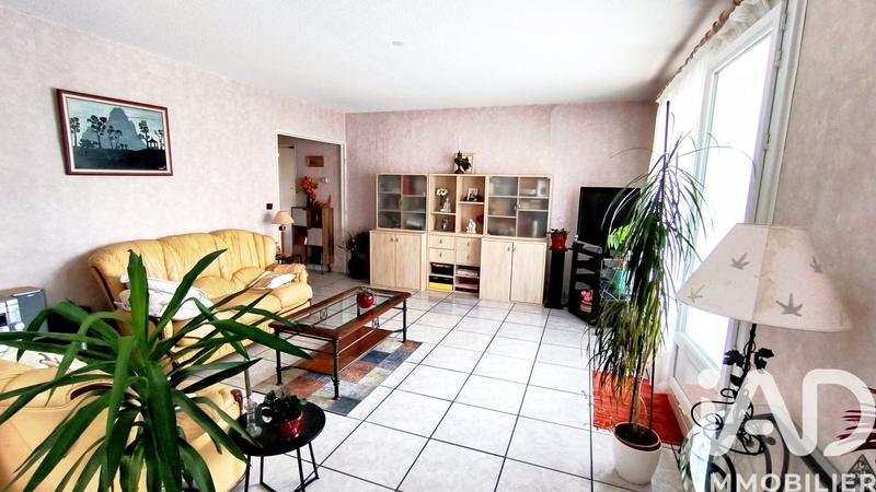 Appartement - 81 m² - 4 pièces