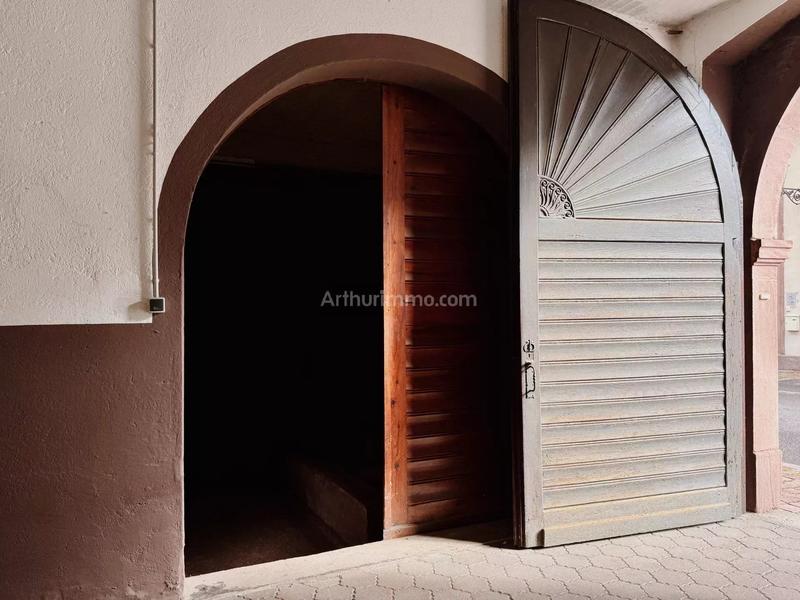 Maison - 312 m² - 12 pièces