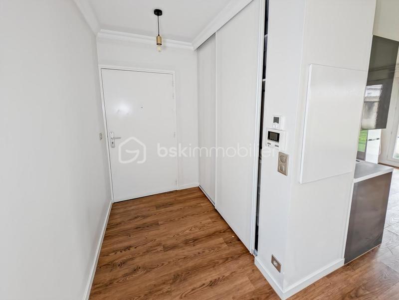 Appartement - 49 m² - 2 pièces