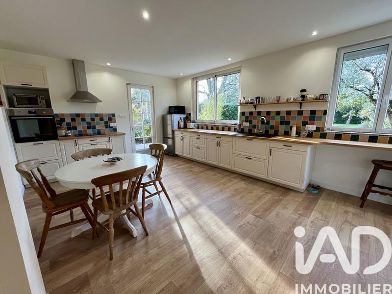 Maison - 170 m² - 7 pièces