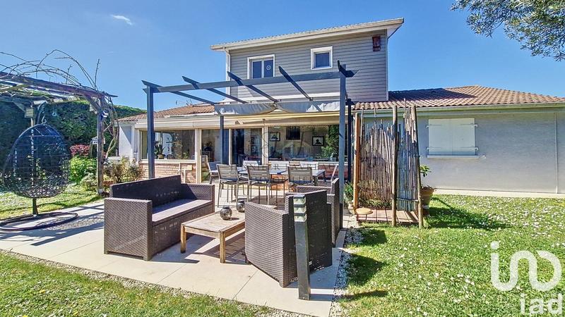 Maison - 146 m² - 7 pièces