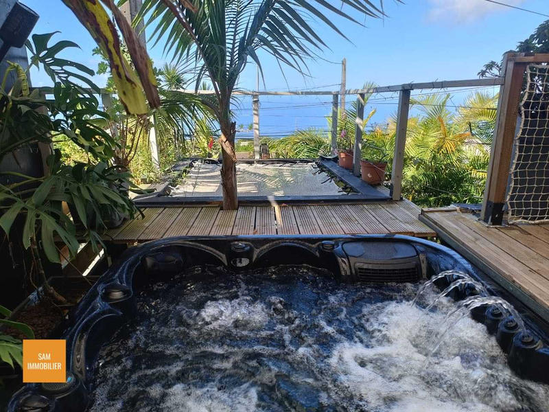 Maison - 170 m² - 6 pièces