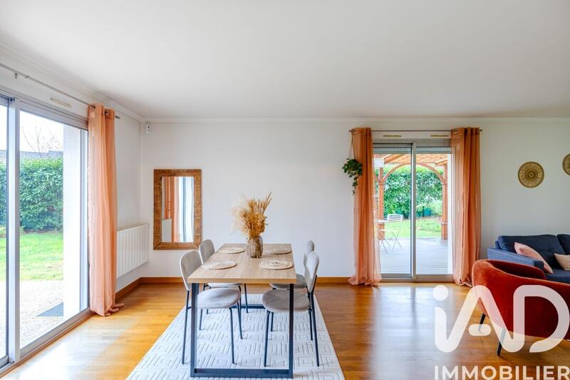 Maison - 145 m² - 7 pièces