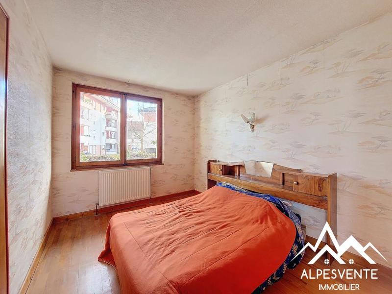 Demeure - 92 m² - 5 pièces