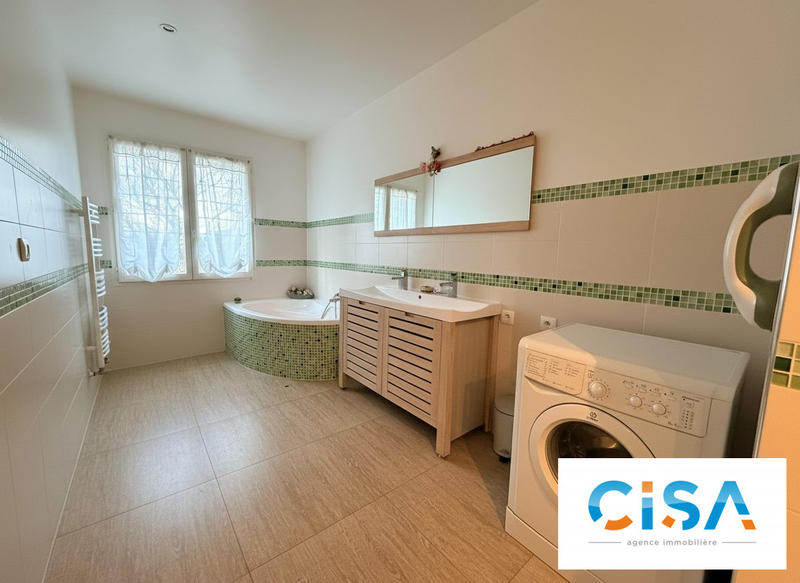 Maison - 110 m² - 7 pièces