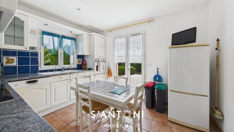 Maison - 101 m² - 4 pièces