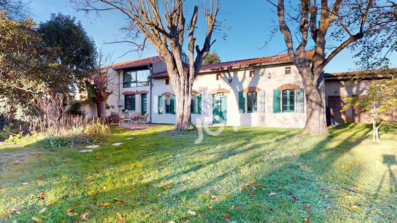 Maison - 185 m² - 7 pièces