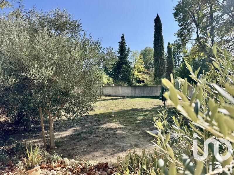 Maison - 322 m² - 9 pièces