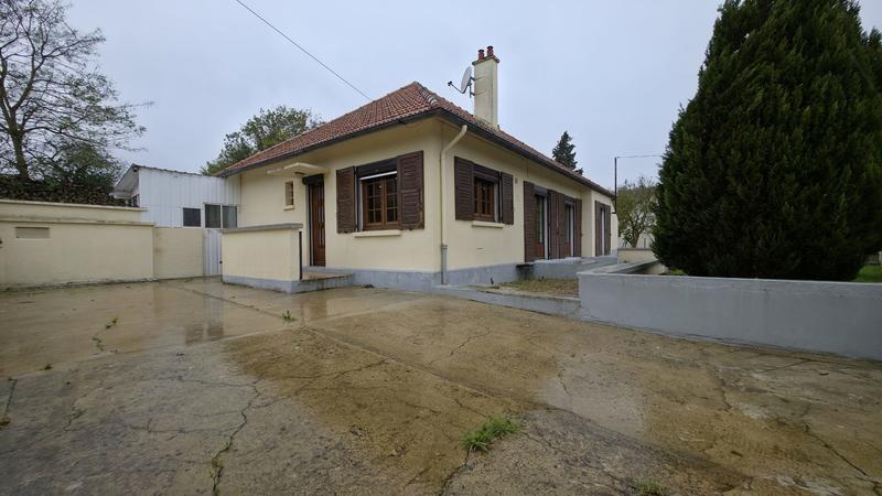 Maison - 91 m² - 8 pièces
