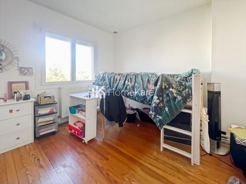 Maison - 122 m² - 5 pièces