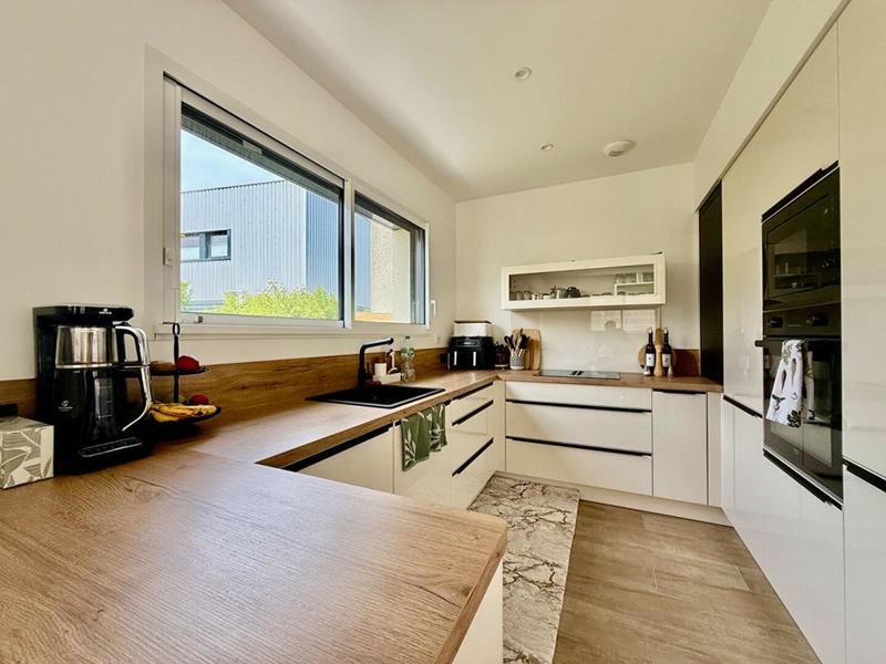 Maison - 146 m² - 6 pièces