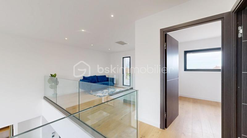 Maison - 150 m² - 5 pièces