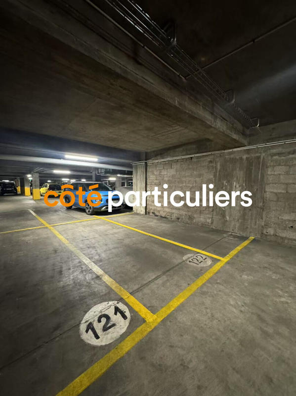 Parking - 24 m²