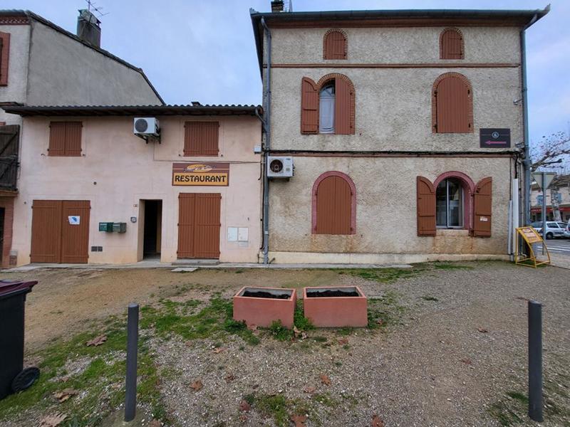 Immeuble - 205 m² - 9 pièces